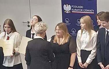 Stypendia Ministra Edukacji i Prezesa Rady Ministr&oacute;w 3