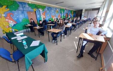687037104_1589105729887427_5579153965604106423_n (1)_Easy-Resize.com