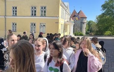tallin3.jpeg