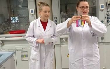 Klasa VII A na Wydziale Chemii UwB 10
