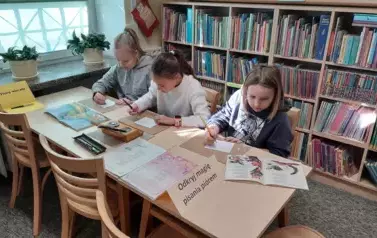 Og&oacute;lnopolski Dzień Pisania Pi&oacute;rem 13