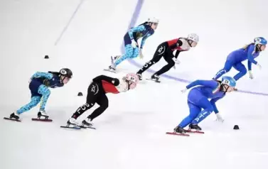 Kolejne sukcesy w short-tracku 1