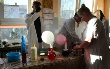 20250403_141538830_iOS_Easy-Resize.com