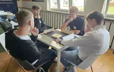 Multimedia (12)