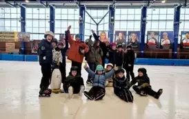 Klasy III SP na lodowisku BOSiR 3