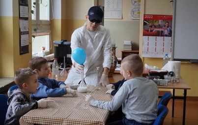 Zdjęcie do Zabawy chemią w klasie 1PA