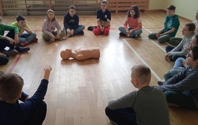 Zdjęcie do Aktywny Pierwszy Dzień Wiosny w klasie VB