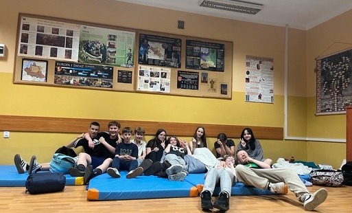 Zdjęcie do Nocowanka klasy 7b